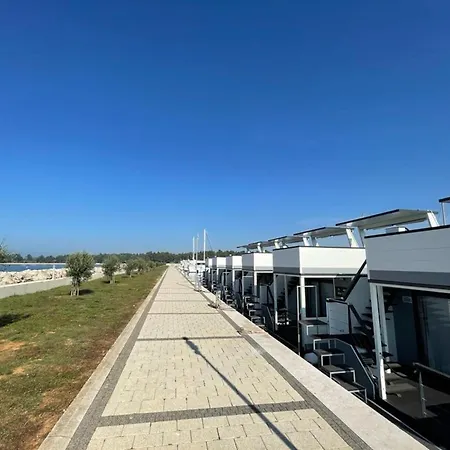 Exclusive Houseboat By The Sea 3* Novigrad Istria
